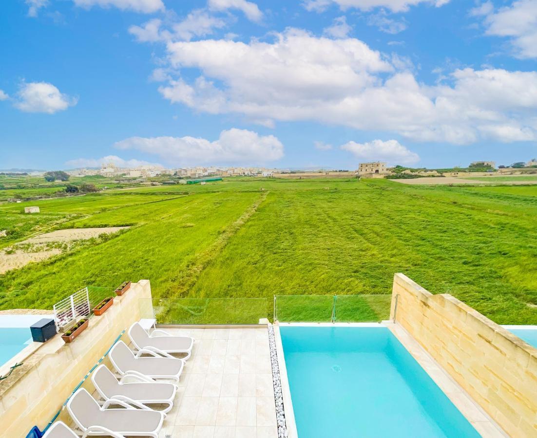 Inni Holiday Home With Infinity Pool Għarb Buitenkant foto