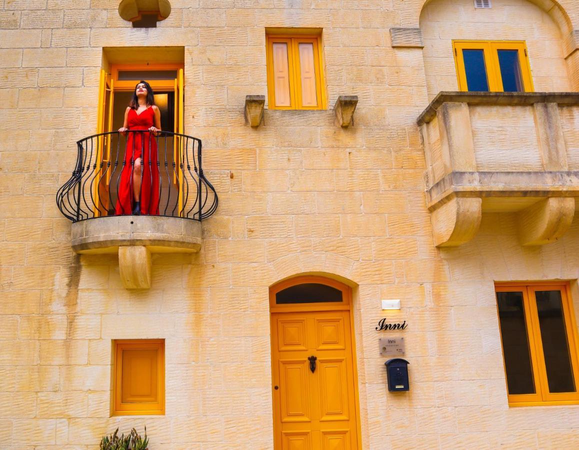 Inni Holiday Home With Infinity Pool Għarb Buitenkant foto